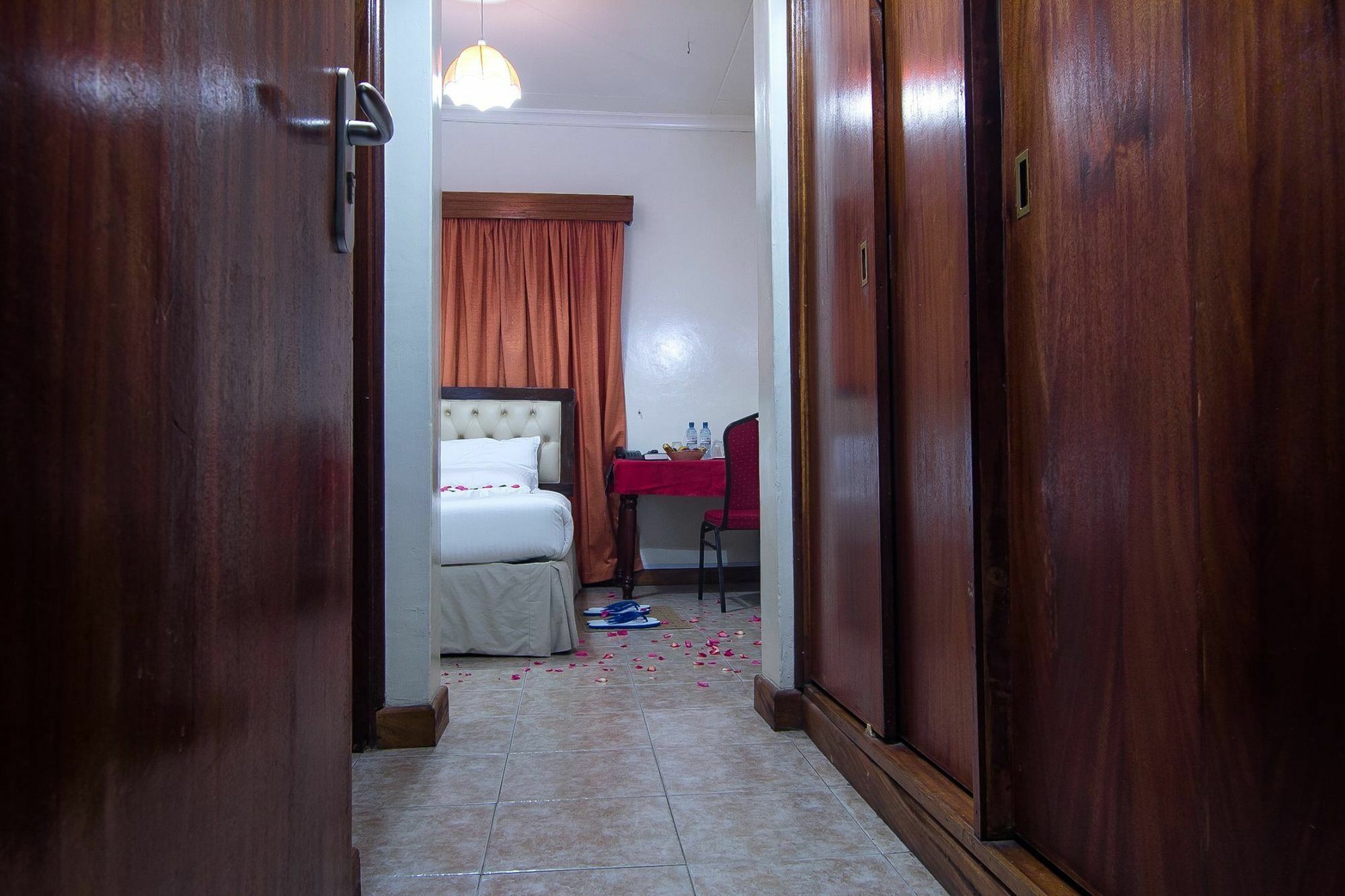Chak Guesthouse & Conference Center نيروبي المظهر الخارجي الصورة